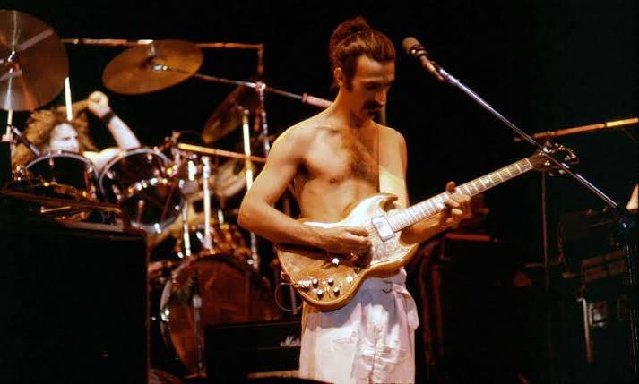 Frank Zappa Was a Much Better Guitarist Than Most People Realize